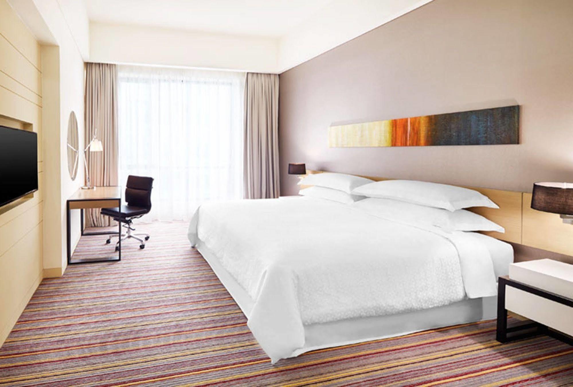 Four Points By Sheraton 4*